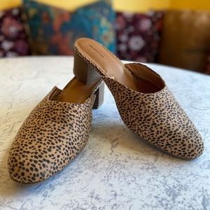 Universal Thread leopard mule heels, size 8, NWOT!